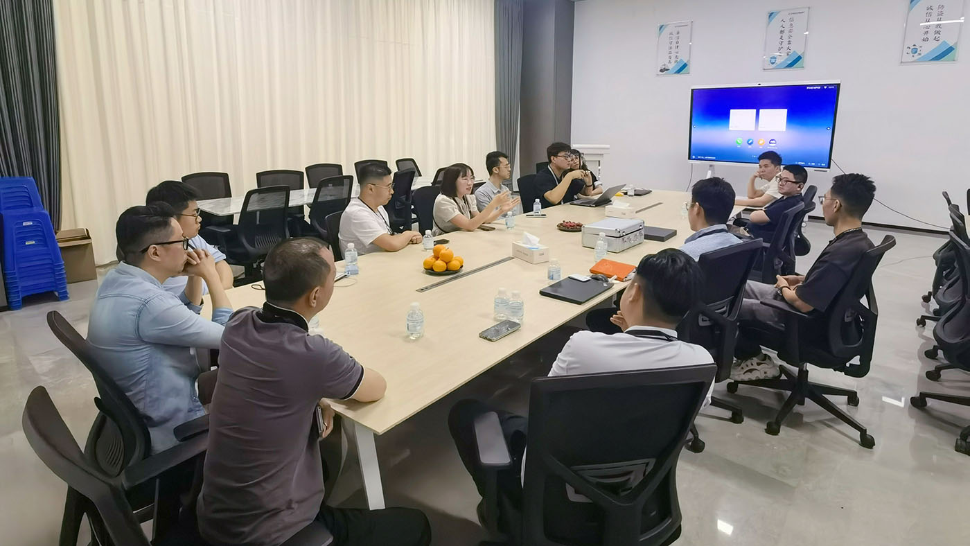 AI智能眼镜同盟来访优发国际元启 ，探工业链协同生长